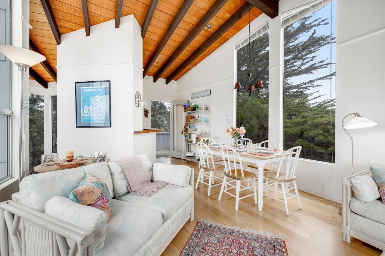 Pelican House * Bodega Bay